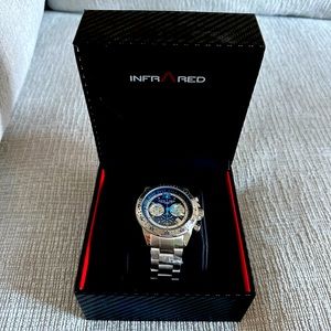 Infrared watch. Divers watch.